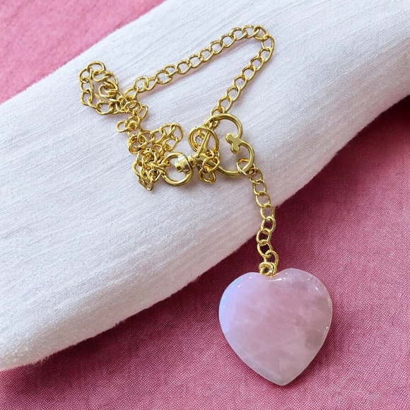 Gorgeous Rose Quartz heart pendant necklace It is the love stone for a reason - Picture 7 of 15